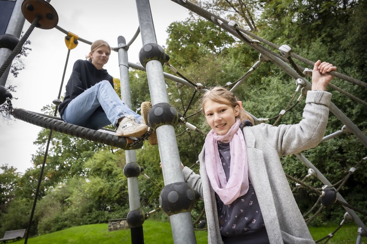 Kinder auf der Schaukel, Jugendhilfe Grünau 